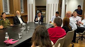 הפגישה בלשכת שר האוצר, צילום: דוברות משרד האוצר